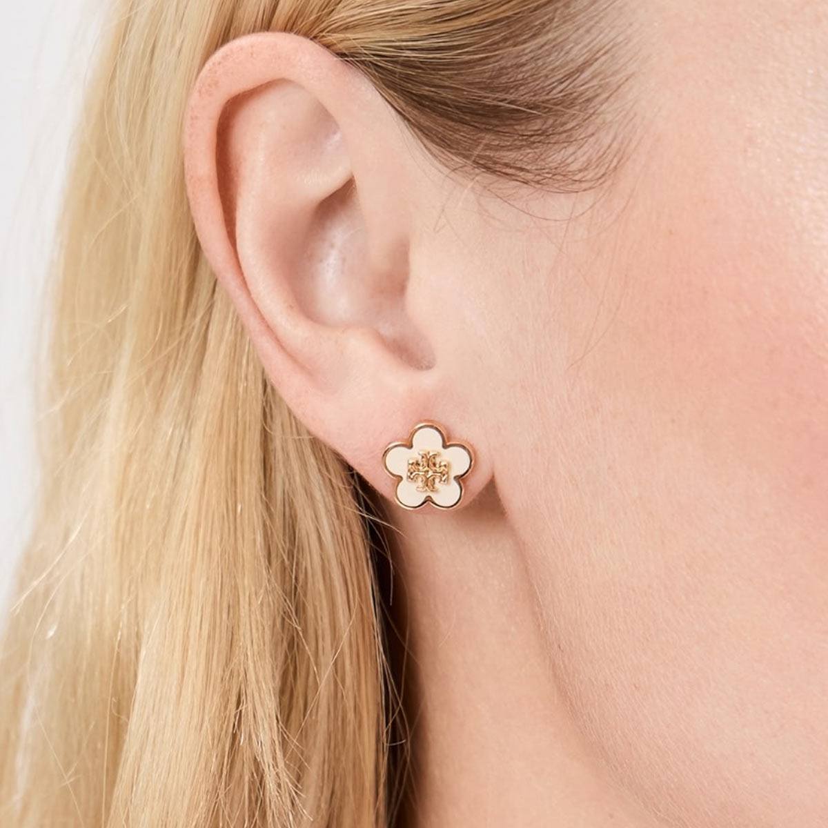 楽天市場】トリーバーチ ピアス ブランド ロゴ 花フラワー 可愛い 18金