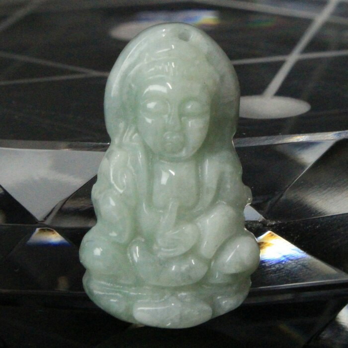 翡翠 観音菩薩 仏像 置物 彫刻 工芸品 美術品 骨董 レトロ 翡翠 観音