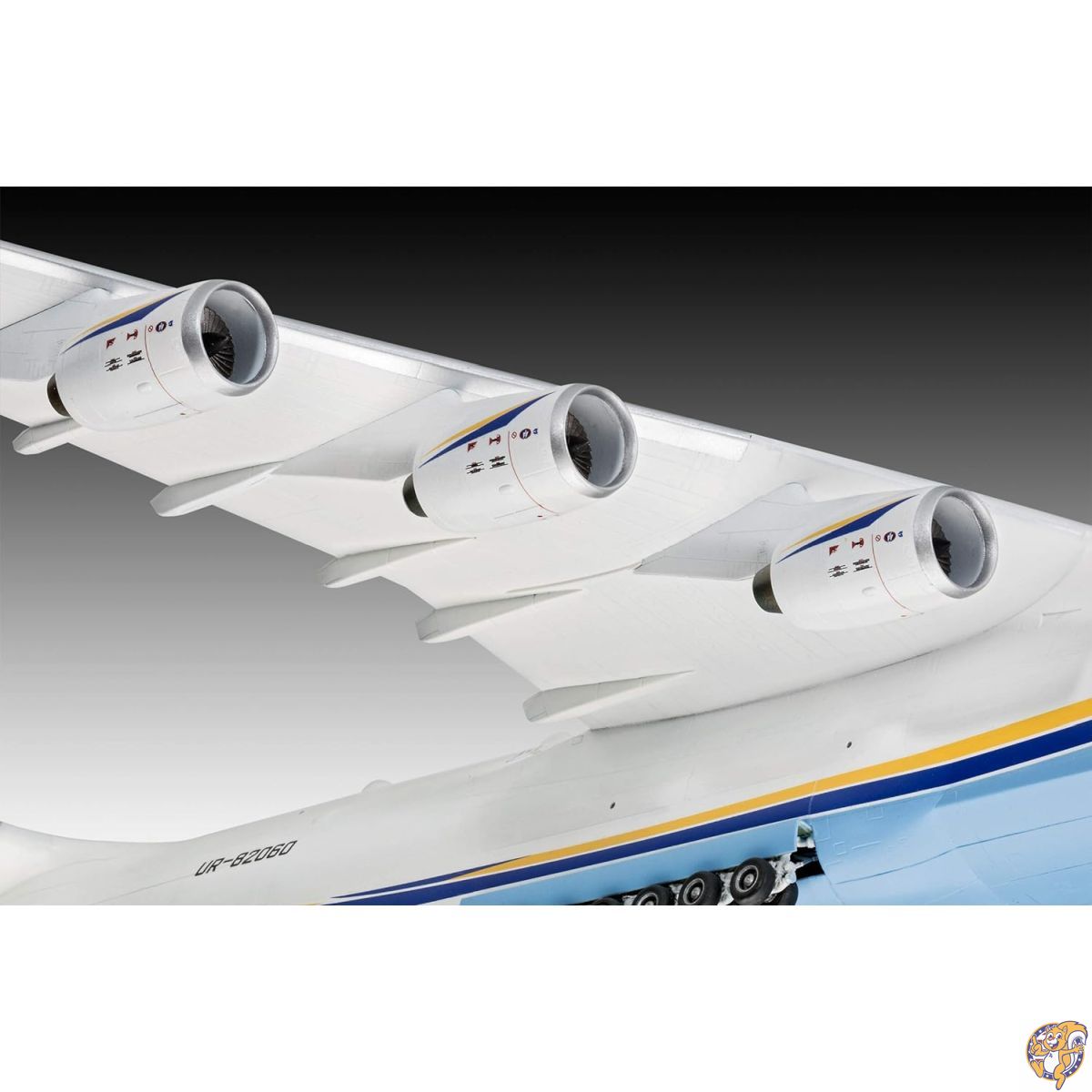 ドイツレベル 1/144 アントノフAn-225 ムリヤ 大型輸送機 プラモデ