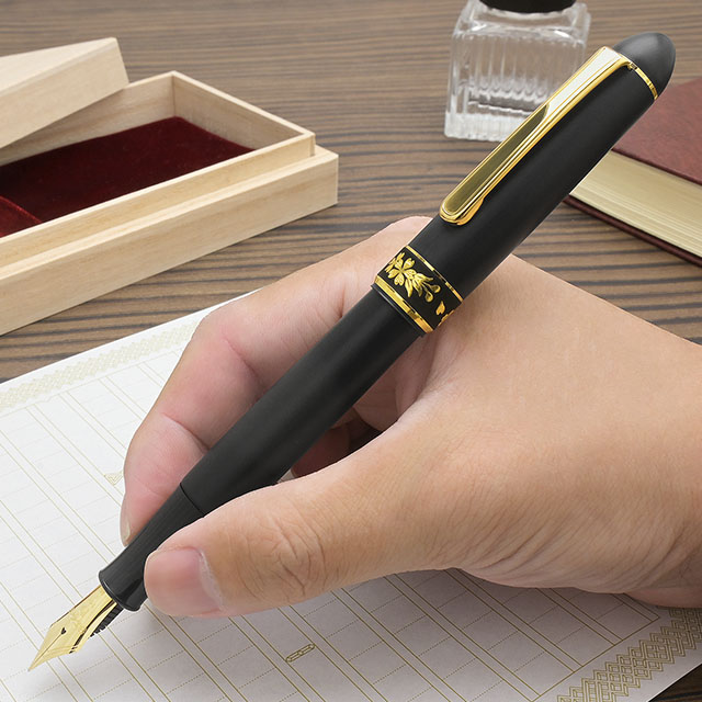 楽天市場】名入れ 万年筆 プラチナ万年筆 純金 肥後象嵌 S/PTB-30000Z