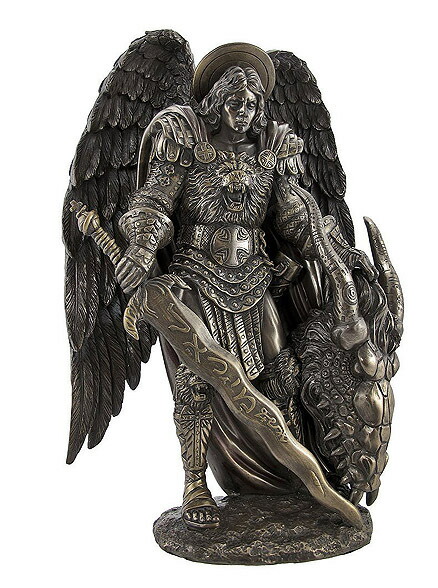 世界で最も小さい独立国 ローマ教皇庁 (バチカン) 剣を持った大天使聖