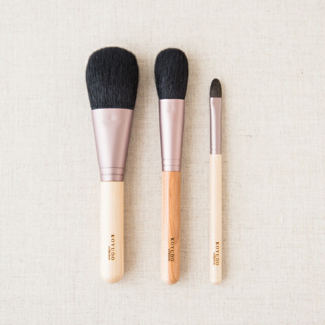 楽天市場】熊野筆 凛 RIN 化粧筆 メイクブラシセット ( フェイス