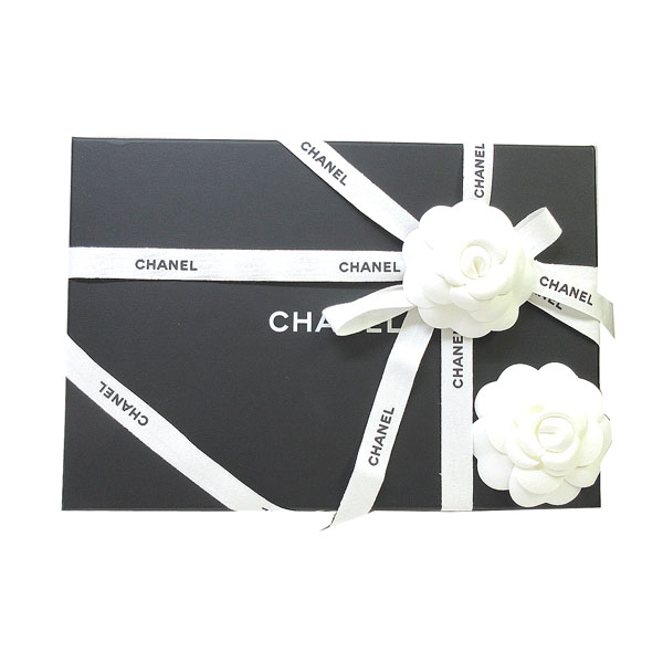 CHANEL お財布の空箱 保存箱 リボン付き CHANEL シャネル 空箱 リボン 紙袋