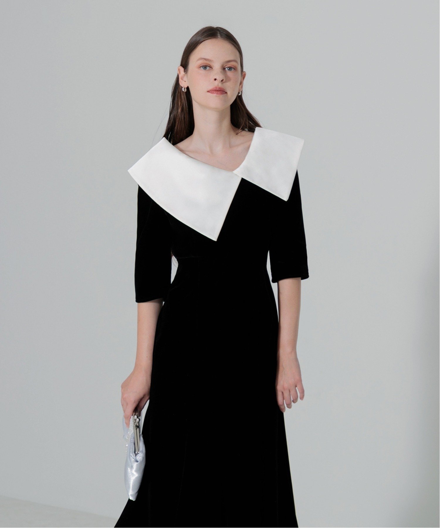 Leja｜LEJA/配色アシンメトリービッグカラーベロアマーメイド