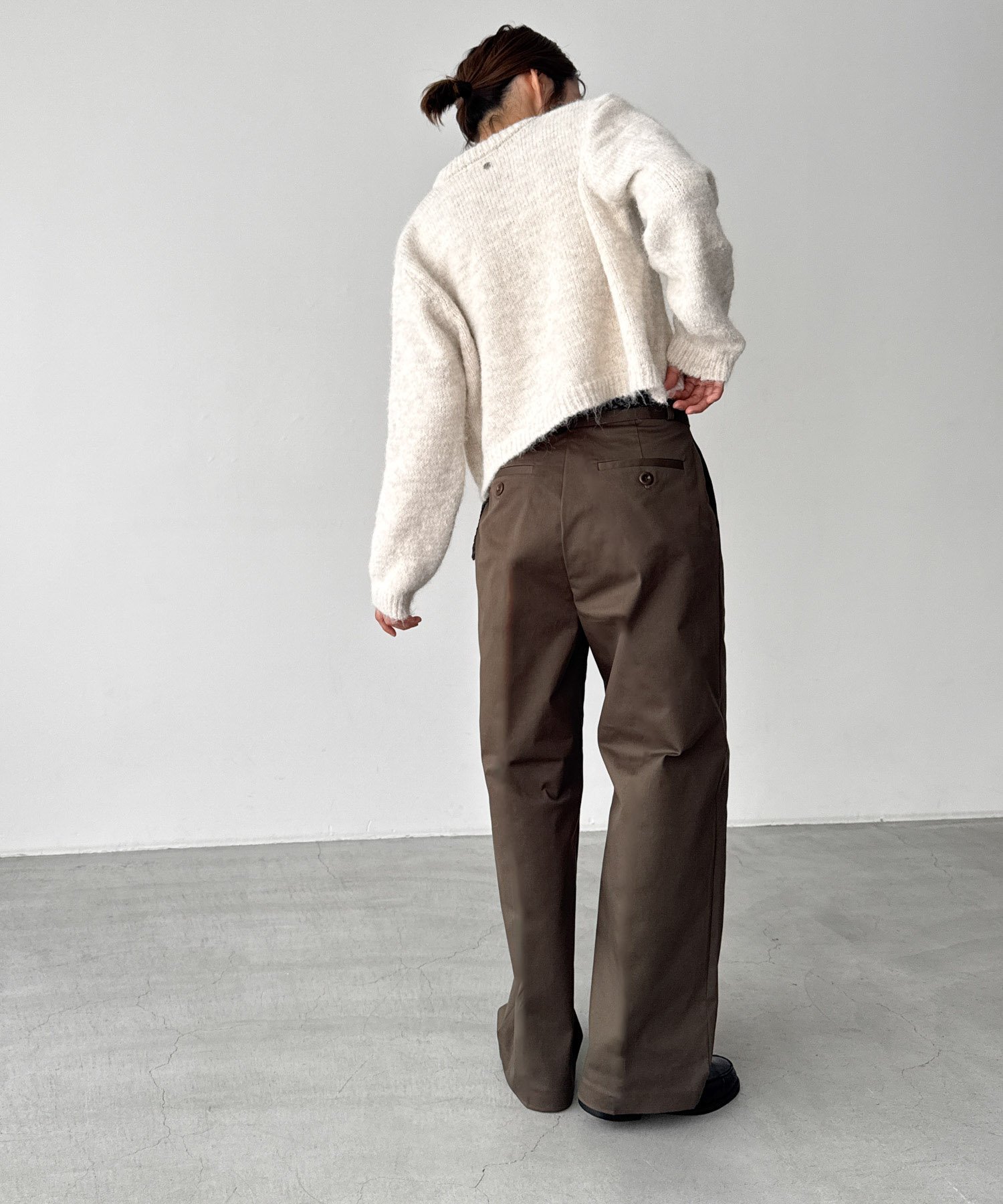 CANAL JEAN｜HARING クラシックタックパンツ | Rakuten Fashion(楽天