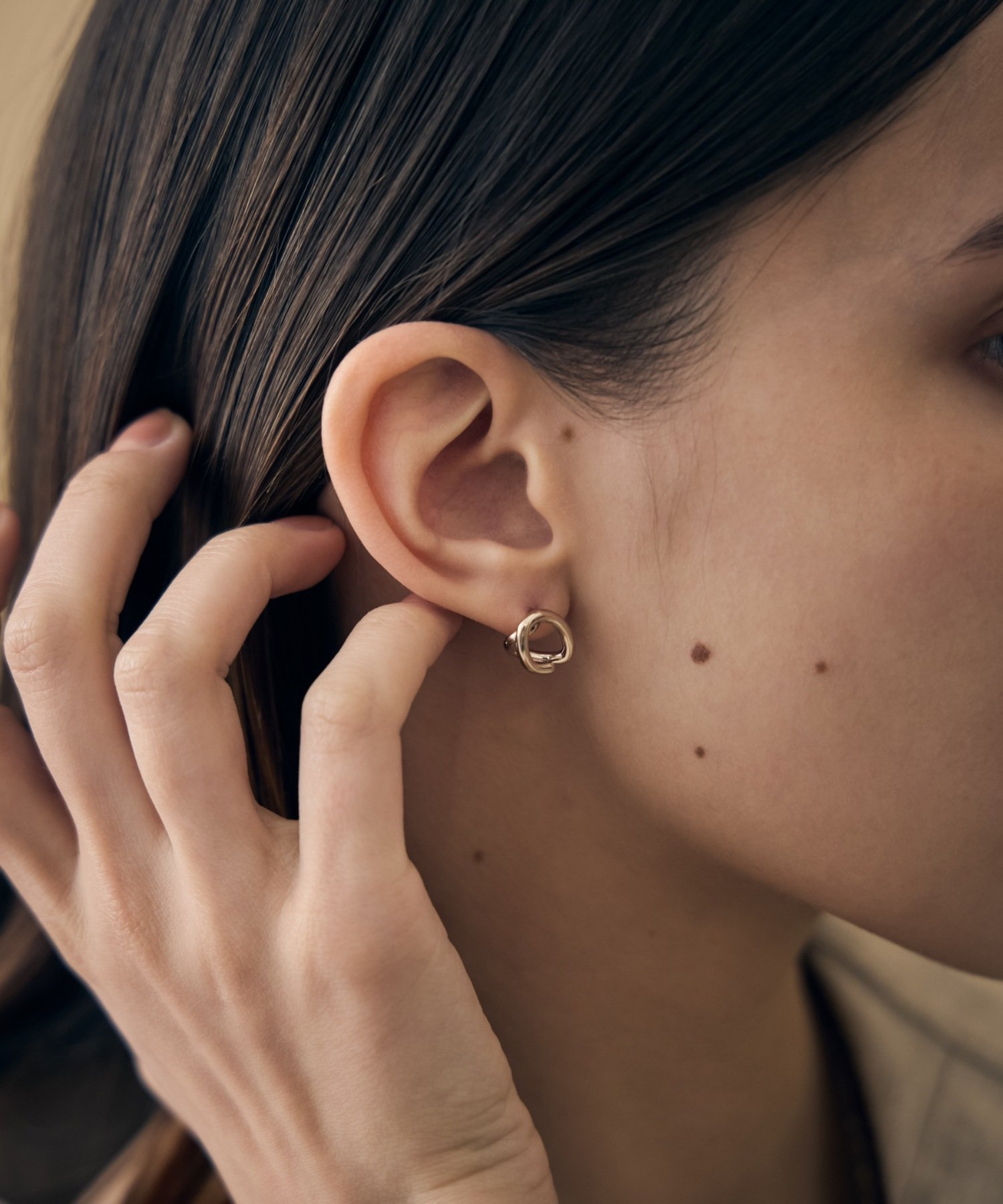 ete｜[ドロー] ワンストローク ピアス | Rakuten Fashion(楽天