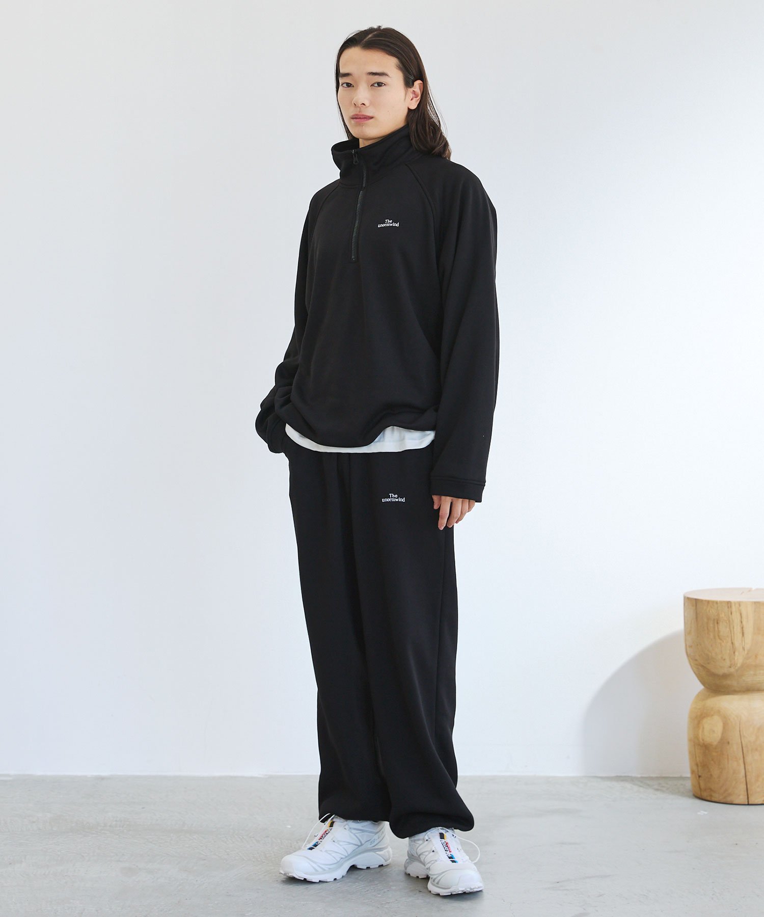 THE CASUAL｜ロゴ刺繍裏起毛ハーフジップスウェット&パンツ 2点