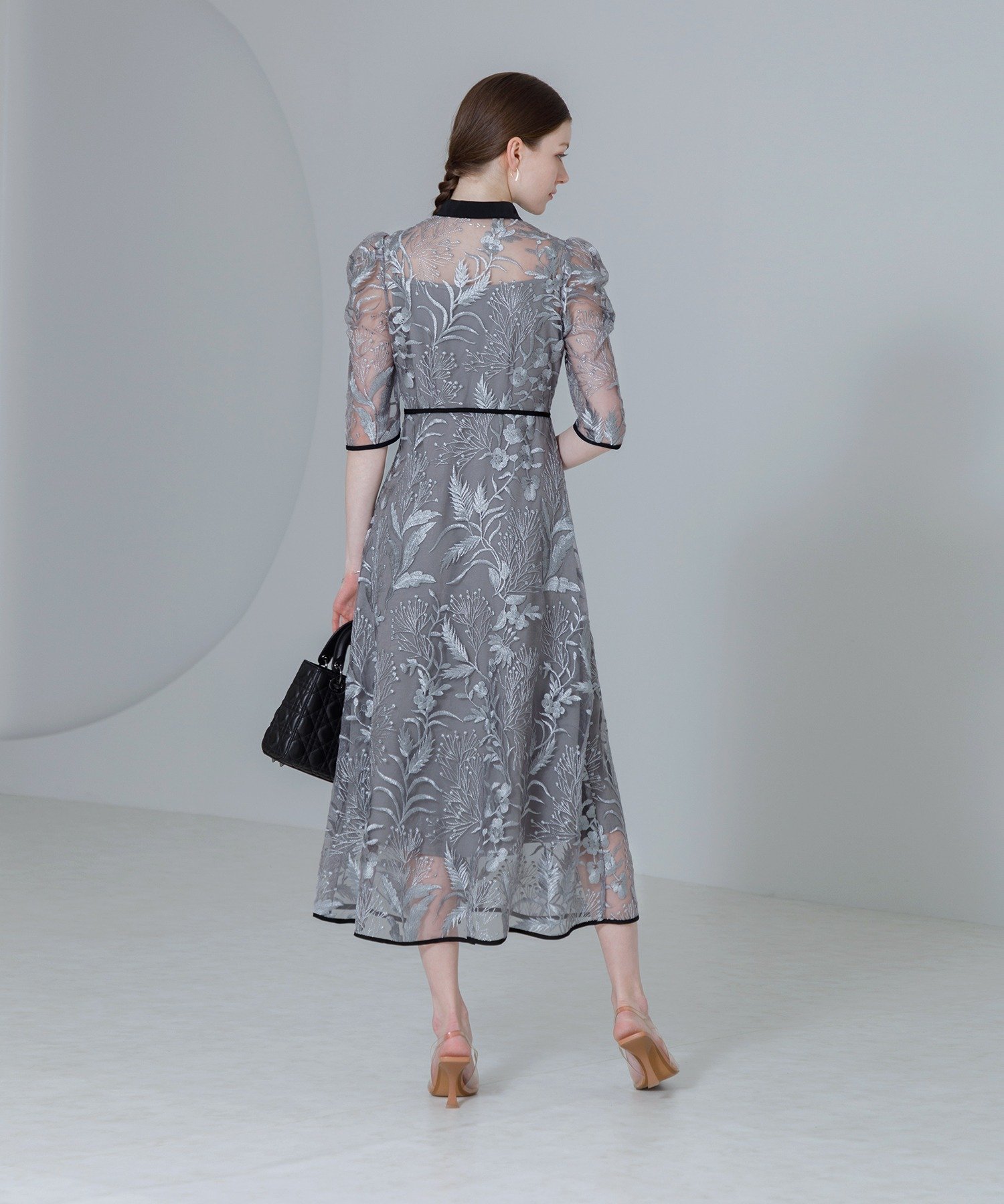 Leja 総レース 刺繍 花柄 ロングワンピース 総柄 Leja 総レース花柄 ロング