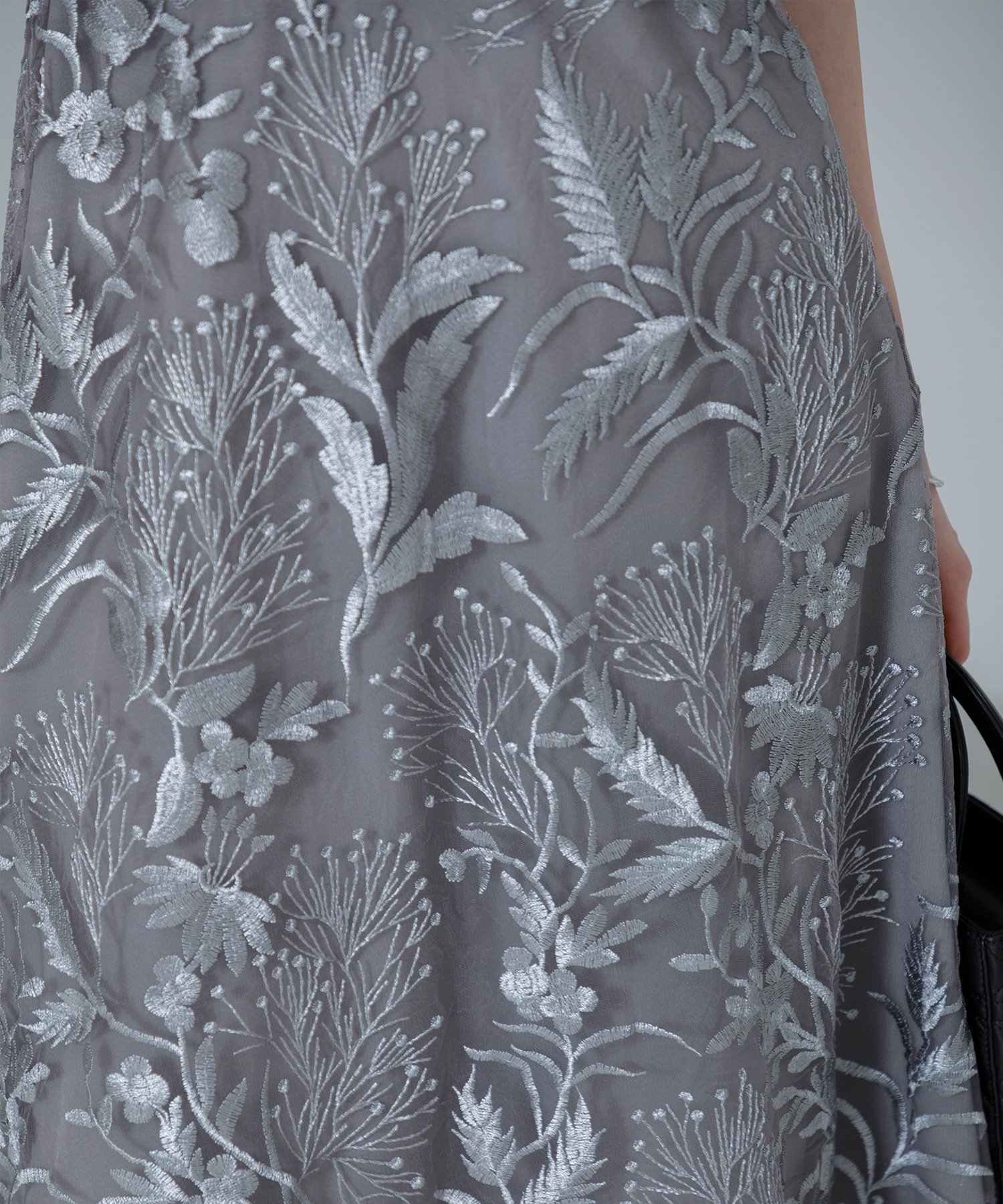 Leja｜LEJA-花柄刺繍レースチュールパフスリーブAラインワンピース