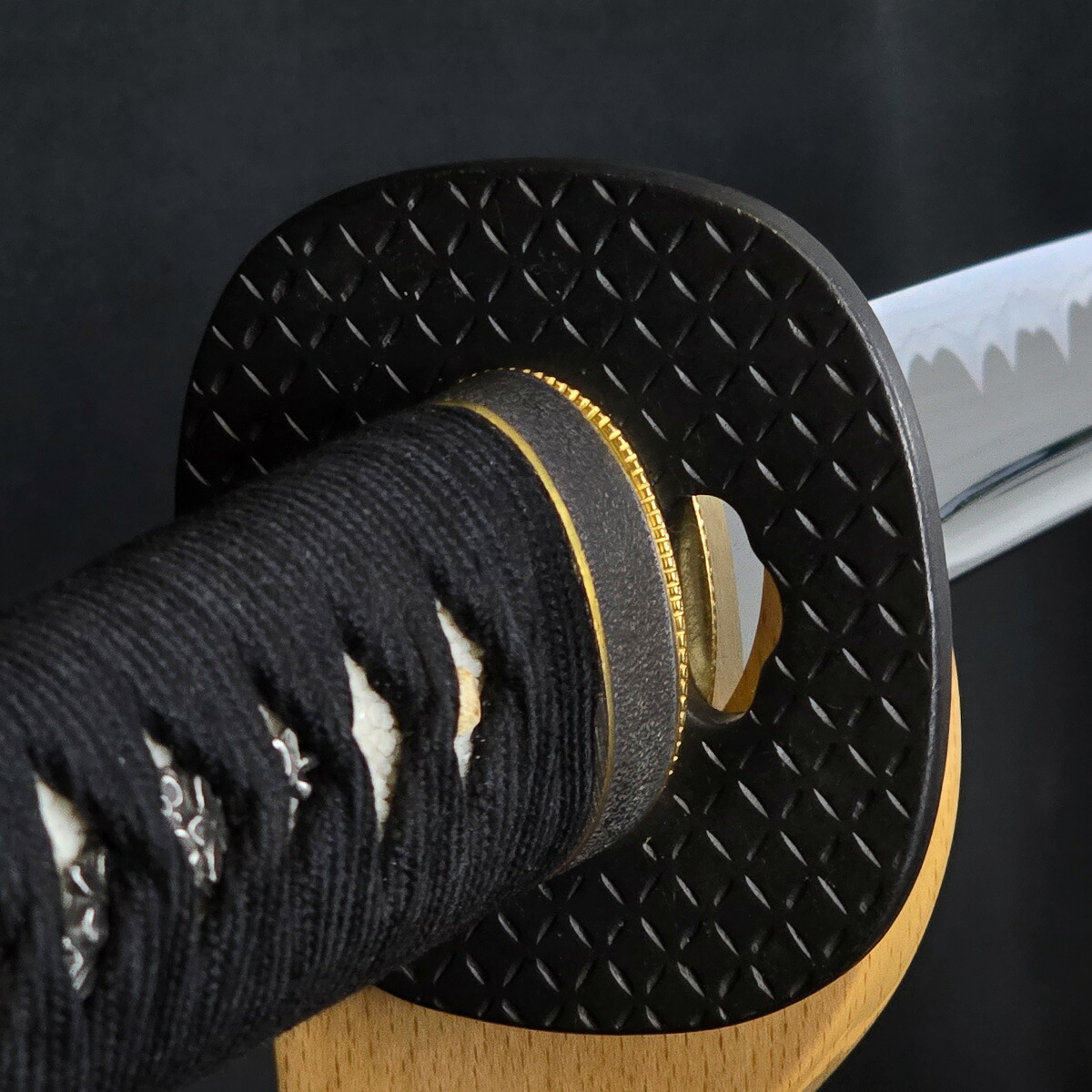 楽天市場】居合刀 本格シリーズ 孫六兼元 2尺4寸5分刀袋付き【 居合