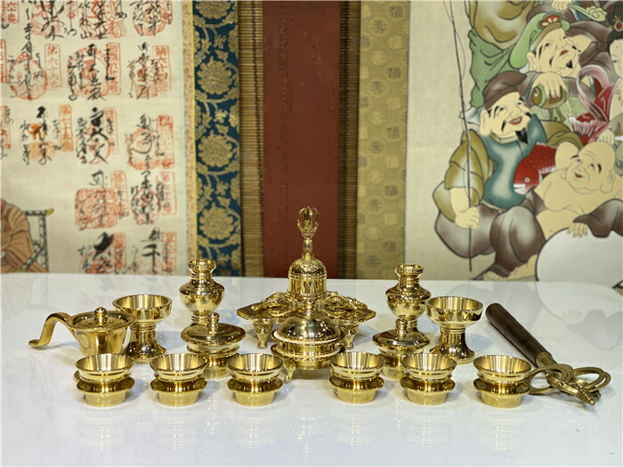 楽天市場】極上品 寺院用 密教 法具 金剛鈴/金剛盤 五鈷杵 三鈷杵 独