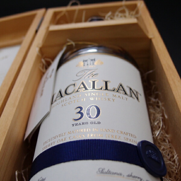 マッカラン30年sherry 木箱のみ
