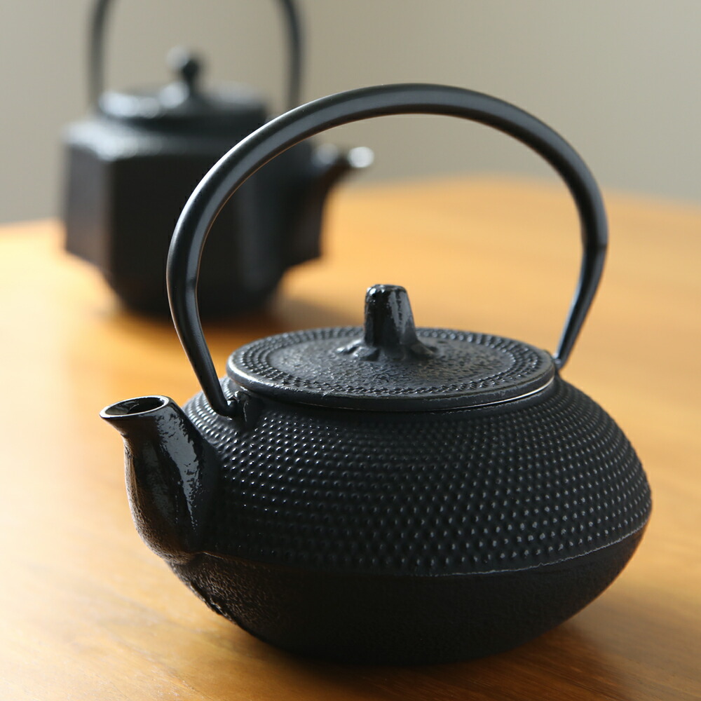 未使用品 鋳心ノ工房 増田尚紀デザイン 平つぼL 鉄急須 南部鉄瓶 南部