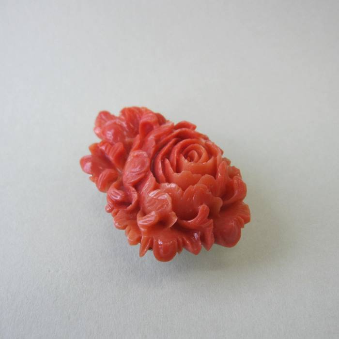 ビンテージ桃色珊瑚本珊瑚帯留ブローチ