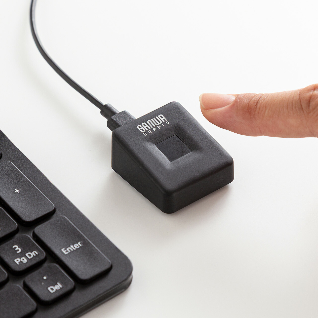 専用 美品 MacBook Air 指紋認証/Windows＋Office 専用 美品 MacBook