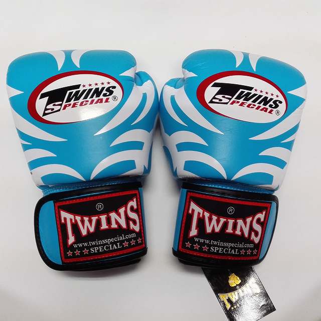 16OZ 未使用 twins スパーリング グローブ キックボクシング ムエタイ