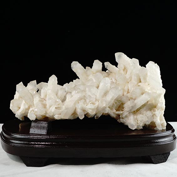 楽天市場】3.4Kg 水晶 クラスター 水晶 原石 crystal quartz すい