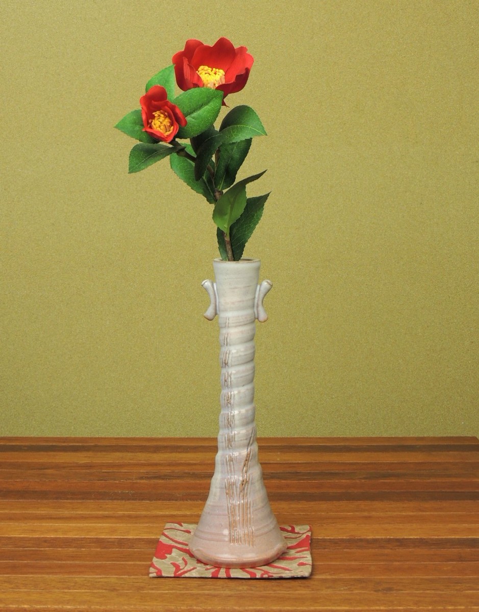 希少 大型 萩焼 池部静山作 細密龍彫花瓶 希少 大型 萩焼 池部静山作