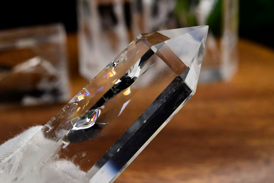 楽天市場】虹入り レインボー 水晶 ポイント 六角柱 □種類お任せ