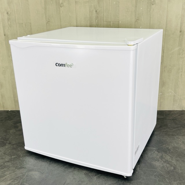 売ります】Comfee' ノンフロン冷蔵庫 RCD45WH 2024年製