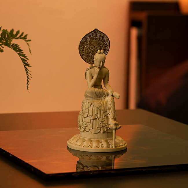 楽天市場】＼特典あり／極小仏 菩薩半跏像[仏像 木彫り 木製 菩薩様