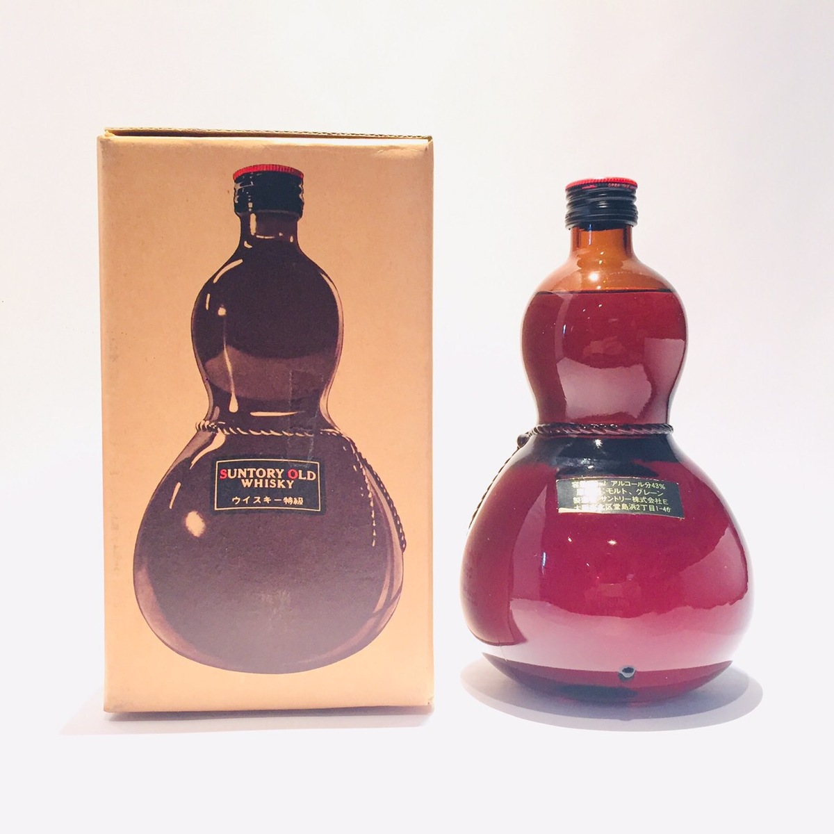 サントリーオールド 特級 大阪築城 400周年 ひょうたん型 720ml 43