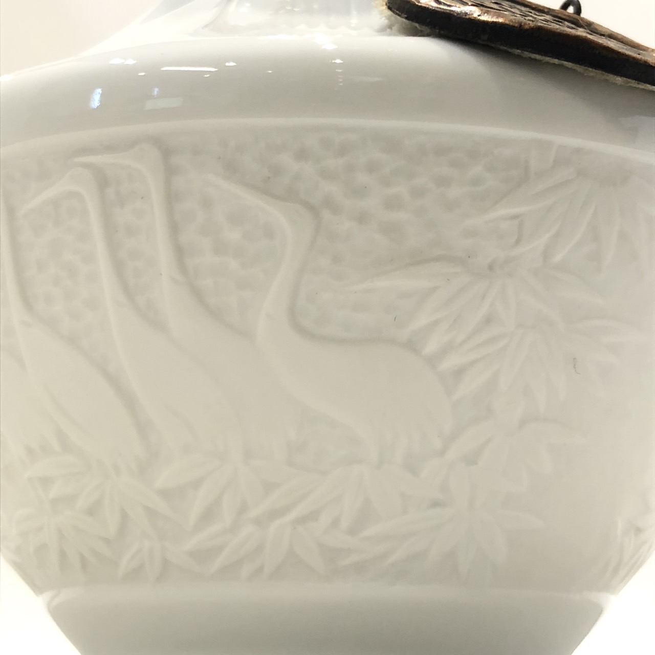 楽天市場】ニッカウィスキー「鶴」白陶器ボトルNIKKA ”TSURU”White