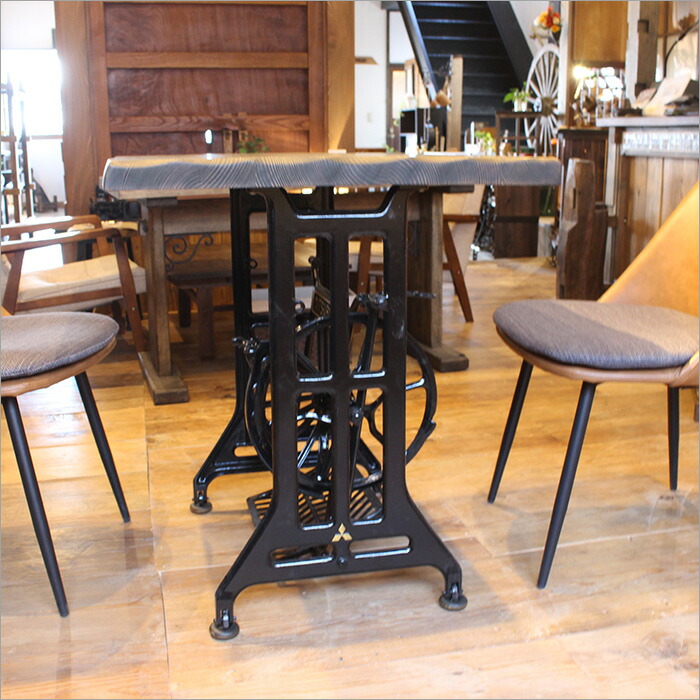 アンティーク※ SUMITOMO足踏みミシン脚のテーブル アイアン