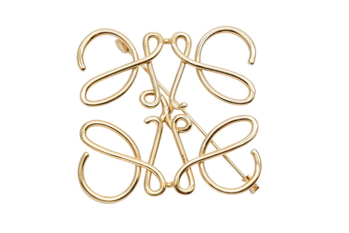 楽天市場】新品同様 Loewe ロエベ アナグラム ブローチ メタル