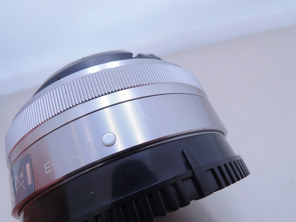 三*咲様 SONY SEL16F28 単焦点レンズ 三*咲様 SONY SEL16F28 単焦点