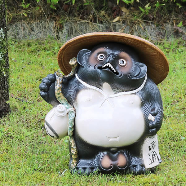 y055 清水六兵衛 狸 置物 合わせ箱 高さ15cm タヌキ たぬき 陶器 y055