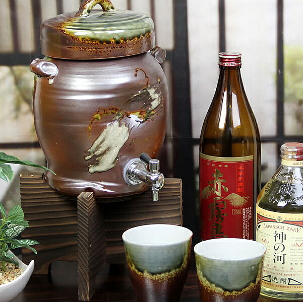 楽天市場】鉄赤焼酎サーバー 文字入れ可2.5リットル☆美味しくなると