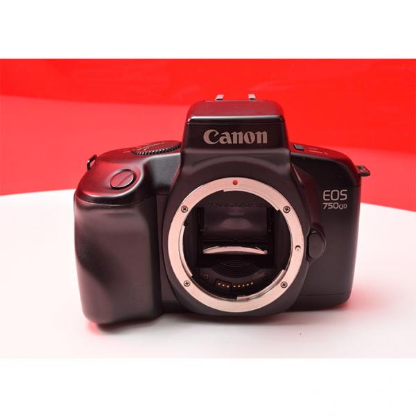 フィルムフラッシュ内蔵一眼レフカメラEOS750QD フィルムフラッシュ