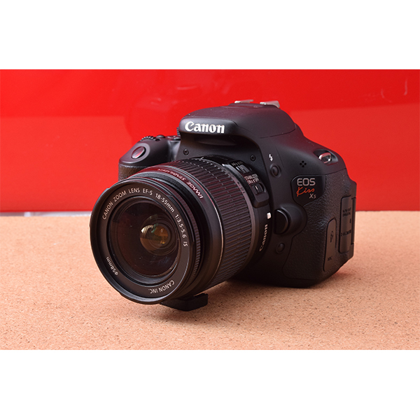 Canon EOS kiss5 一眼レフカメラ 標準ズームレンズ付 EOS Kiss 5