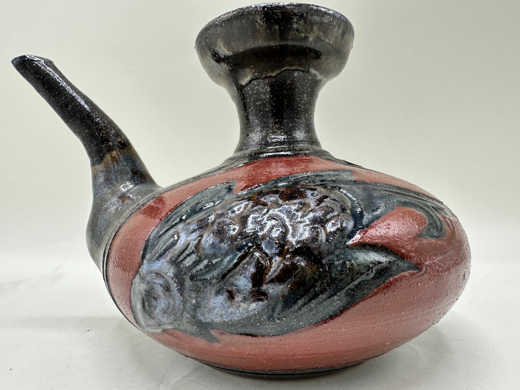 壺屋焼 七代目 新垣勲 赤絵 花瓶(^^)