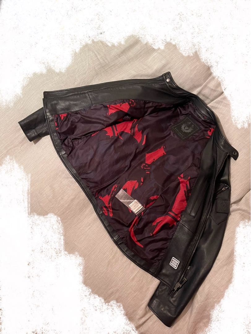 Belstaff and SOPHNET. Collaboration HEMPSTON BXS