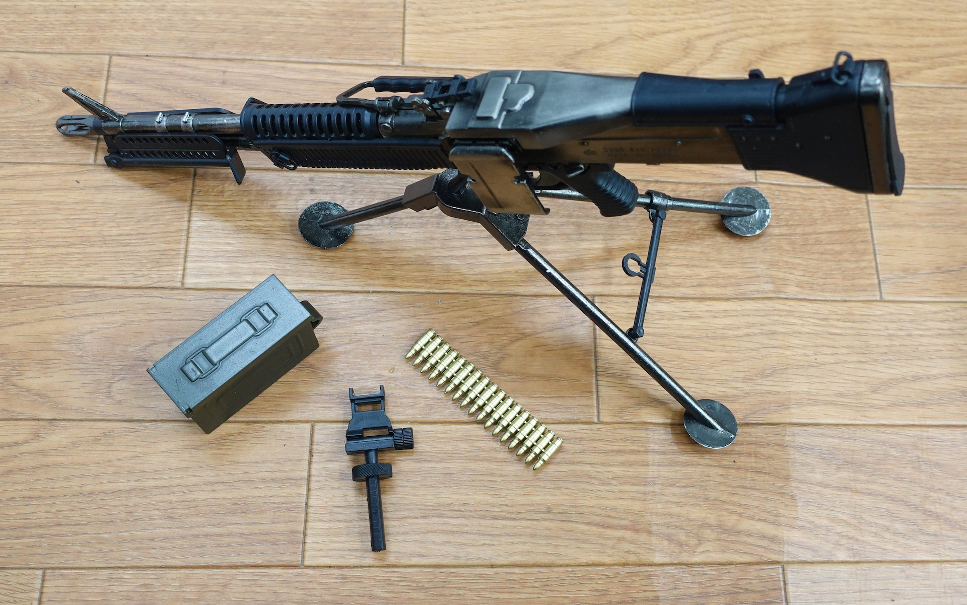 1／3スケール M60ライトマシンガン M-J1-0490 メタルモデル 1／3