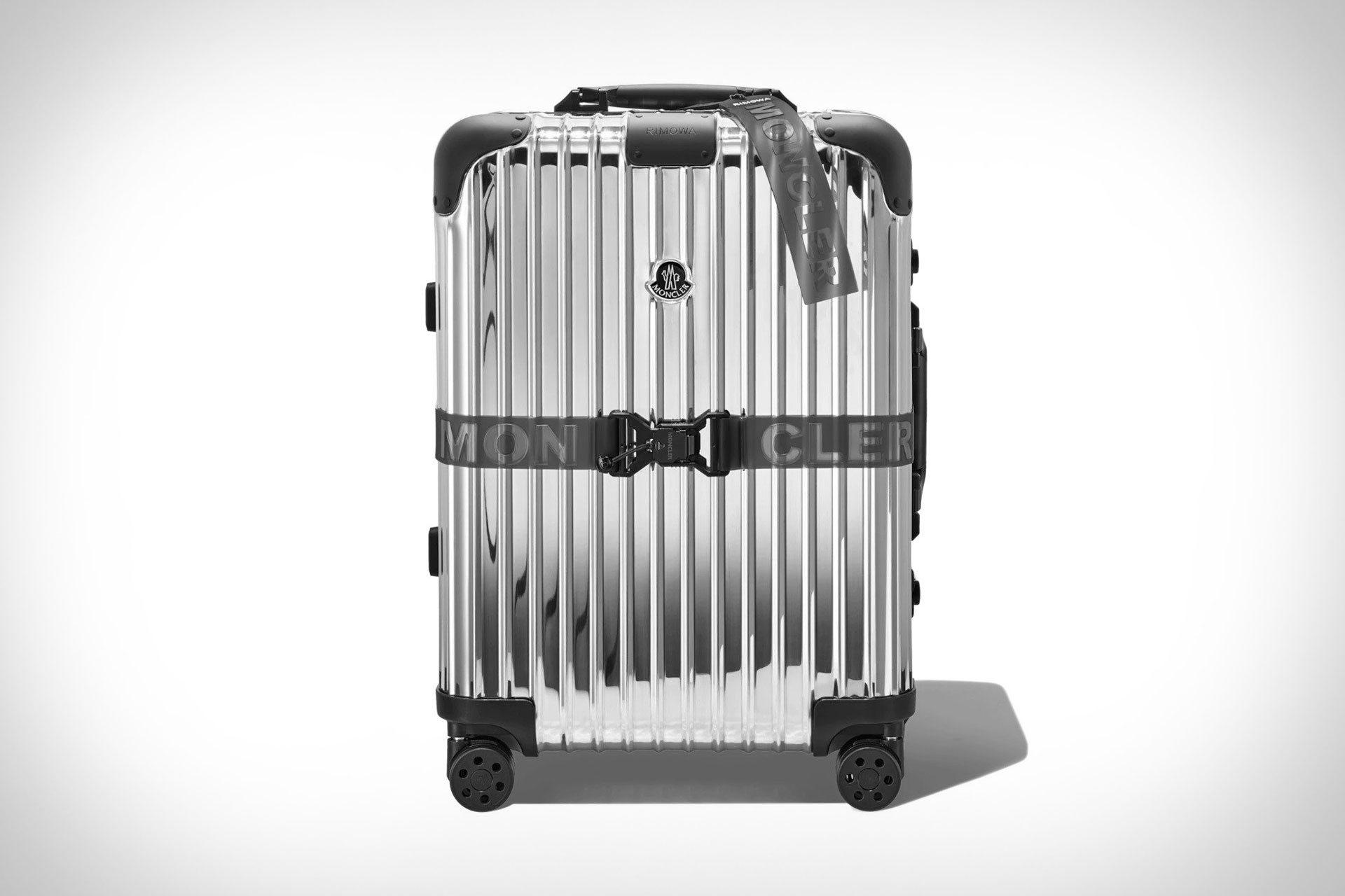 Rimowa x Moncler Reflection Cabinスーツケース | Uncrate