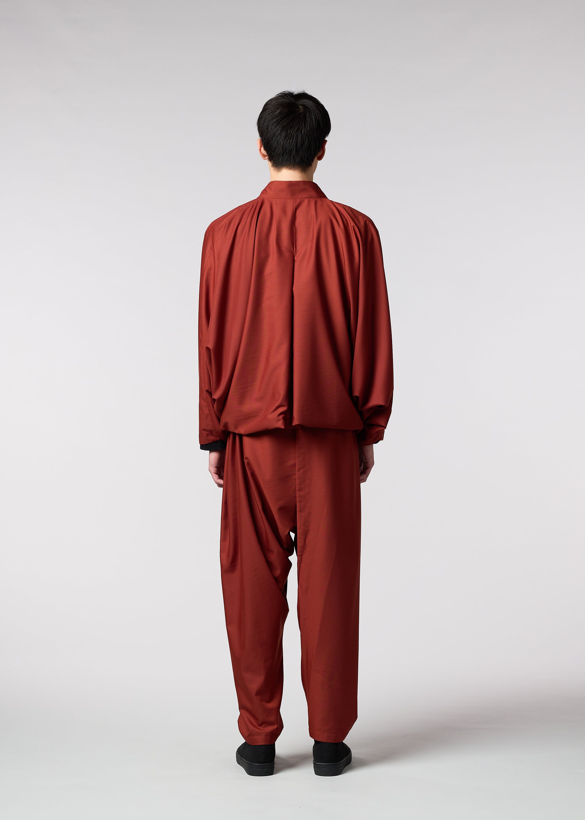 IMMEN ISSEY MIYAKE SWING