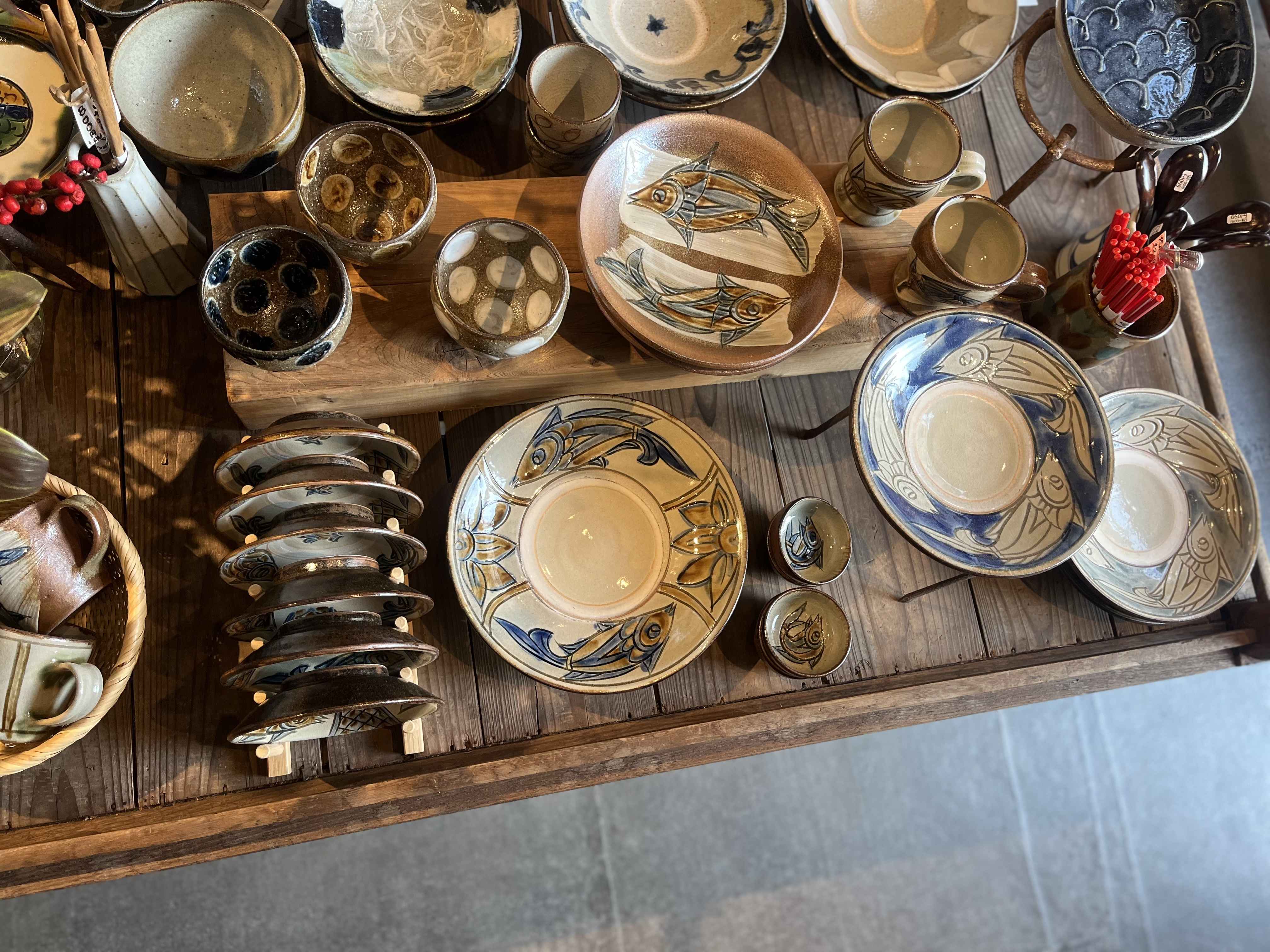 金城次郎さん末裔 金城敏幸さん魚紋やちむん 壺屋焼 東京うつわのわ