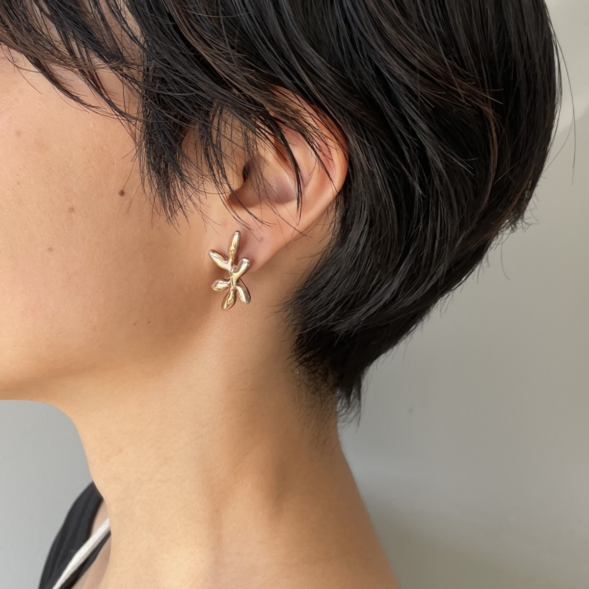 MONICA CASTIGLIONI モニカピアス