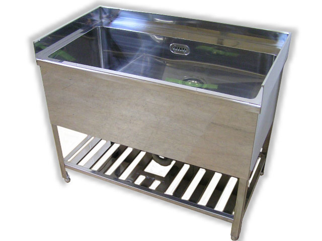 ドッグバス｜シャンプーボトルが置けるスペースが付いている人気の