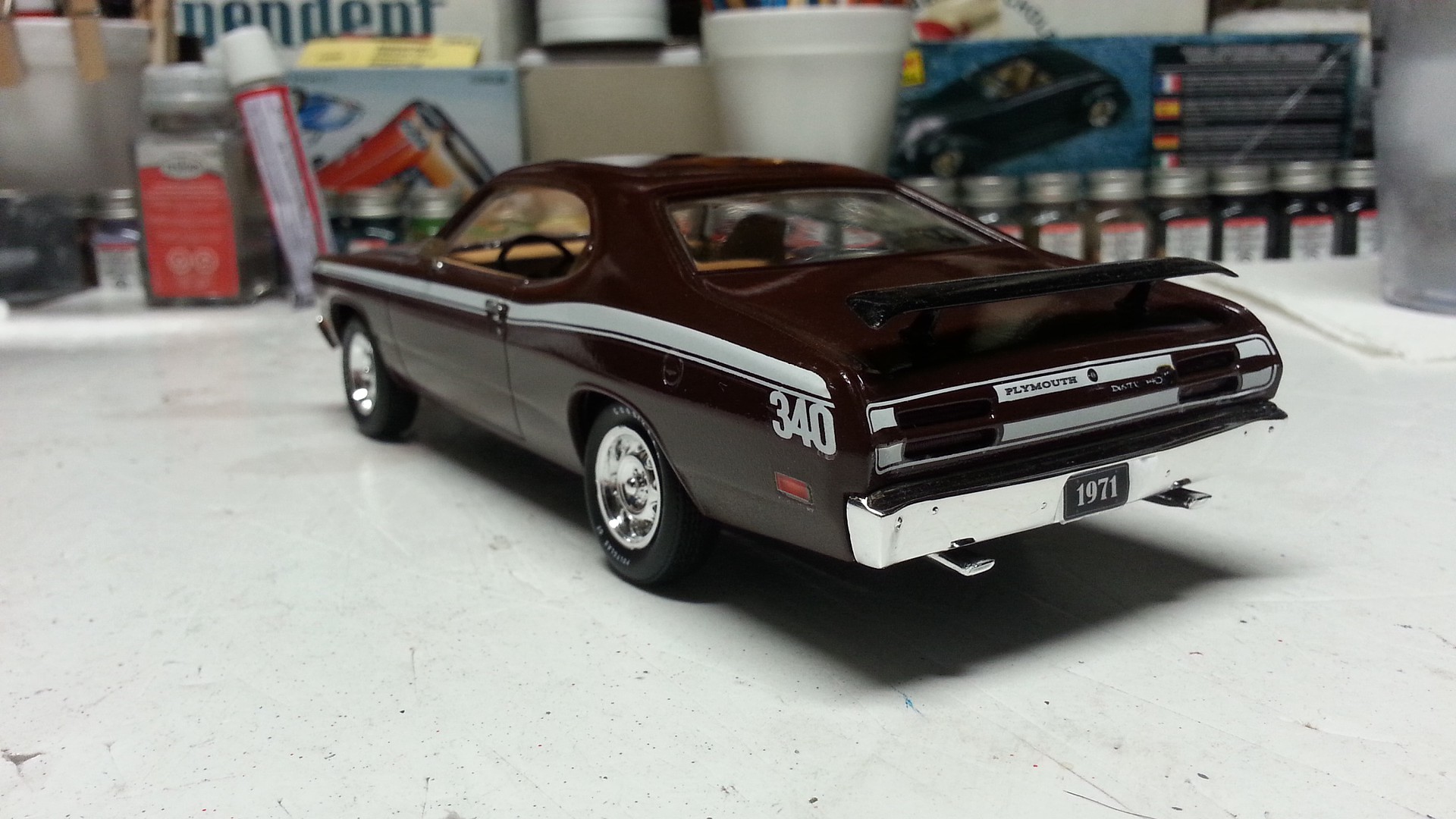 Model Cars AMT 1971 Plymouth Duster 1:25 AMT1118M Amt Model Car Kits