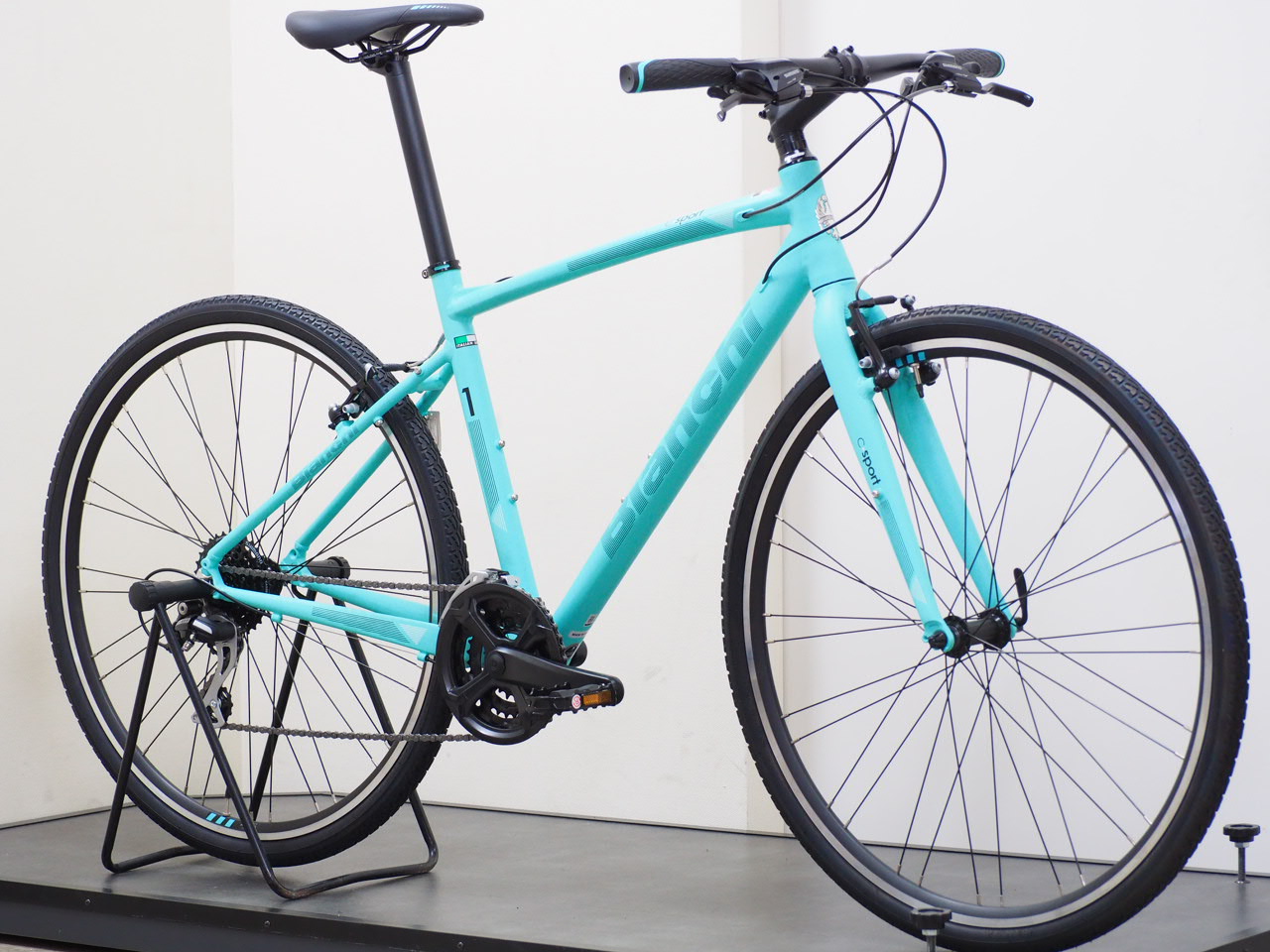 クロスバイク Bianchi C•sport1 2020