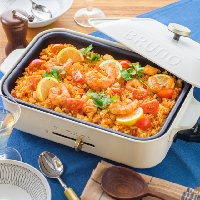 新品BRUNOコンパクトホットプレートホワイトたこ焼きプレート付BOE-021