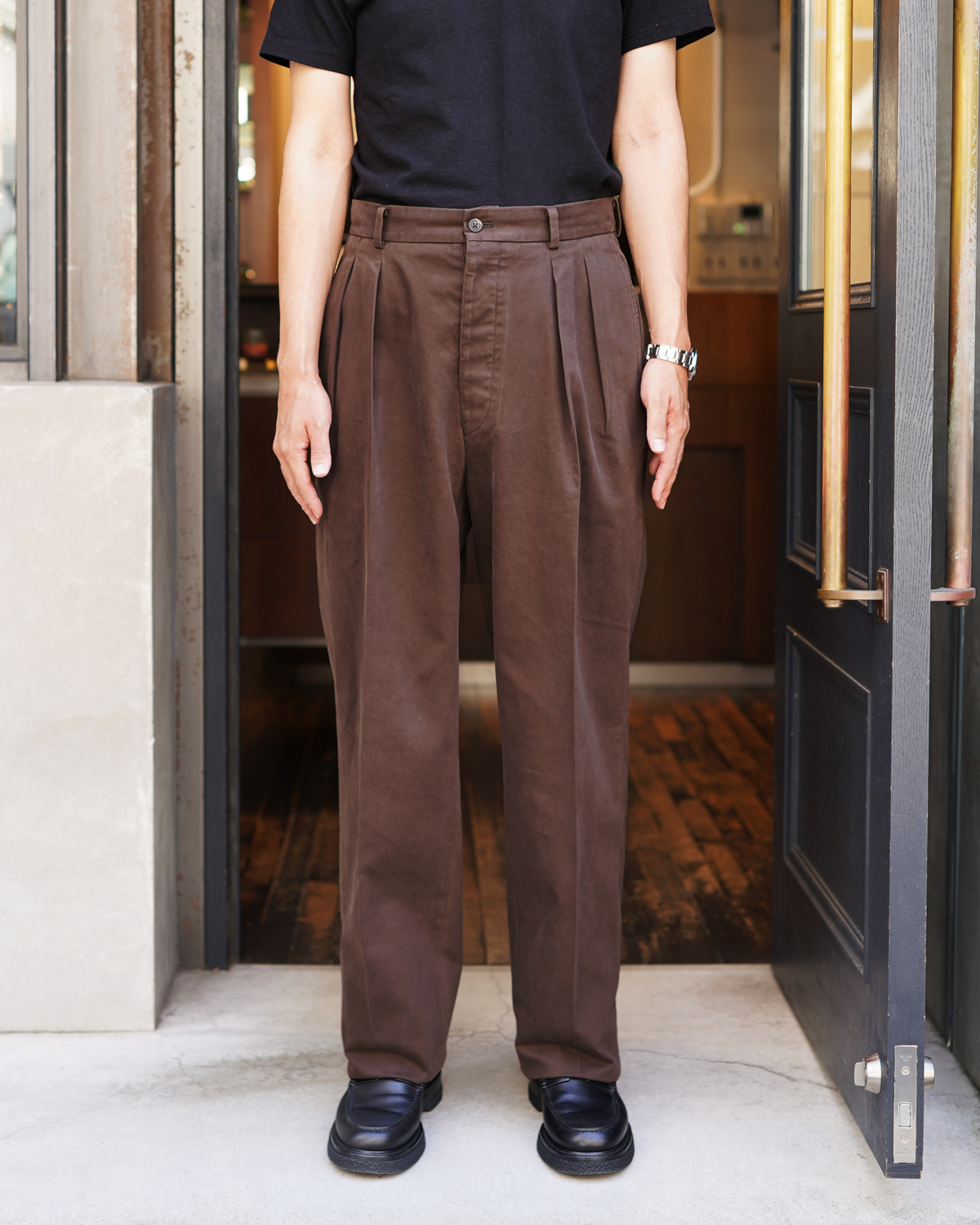 NEAT｜DRILL TWILL｜NEAT Chino - Brown｜PRODUCT｜Continuer Inc