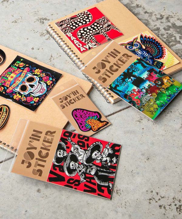 ディアカラベラステッカー(COW HEAD): 『チャイハネ』公式通販