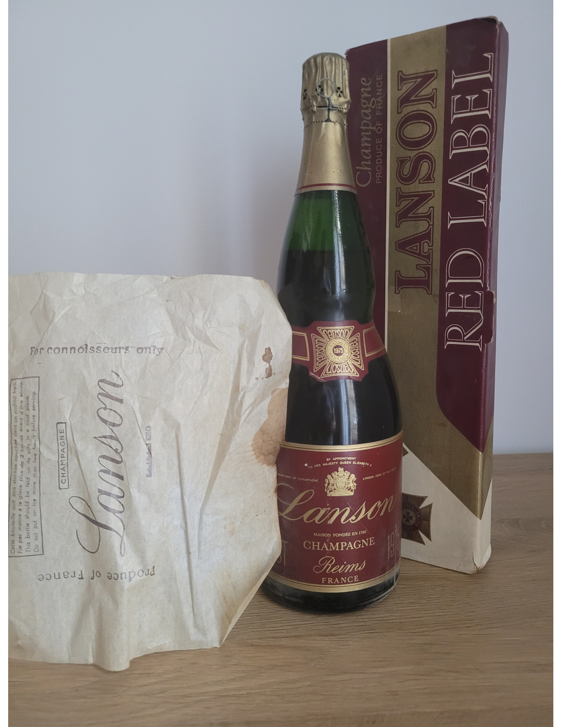 Lanson Père & Fils Reims Red Label 1975 Vintage Champagne | cabinet7