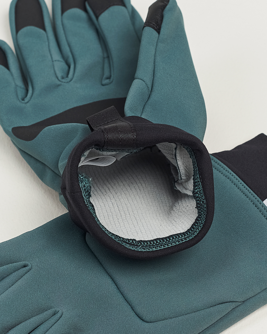 Arc'teryx Venta Glove Boxcar Green at CareOfCarl.com