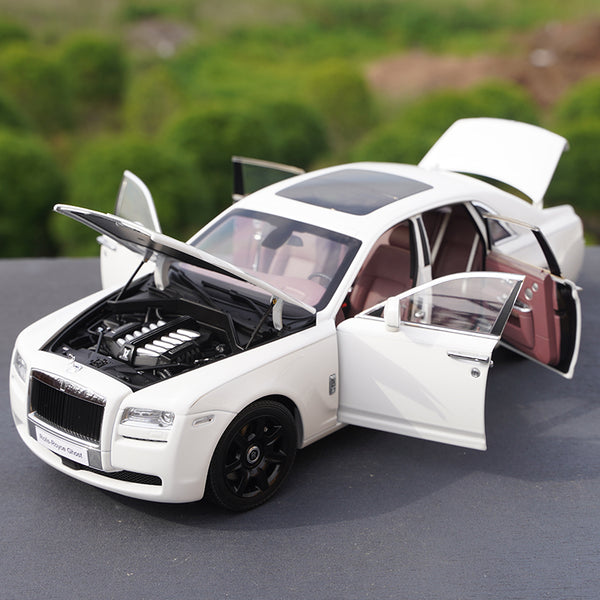特価 1/18 ロールスロイス ゴースト Rolls-Royce Ghost 白 特価 1/18